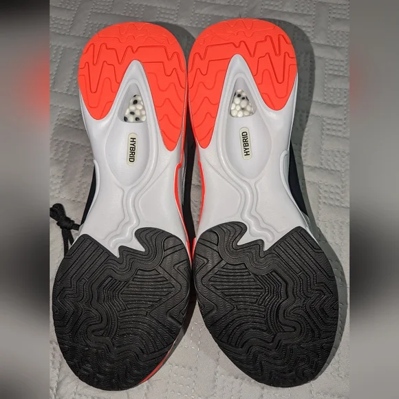 Puma - Picture 3 of 4